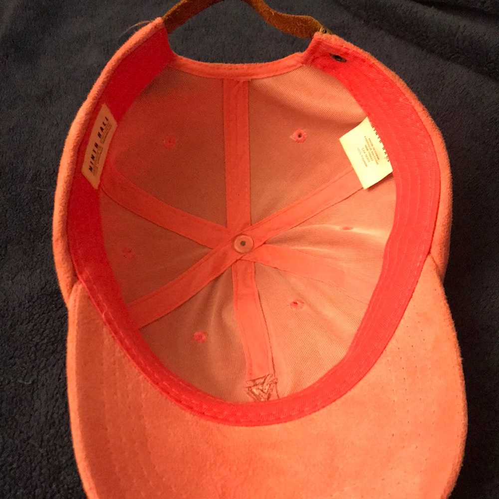 Pink hat - Picture 2 of 3